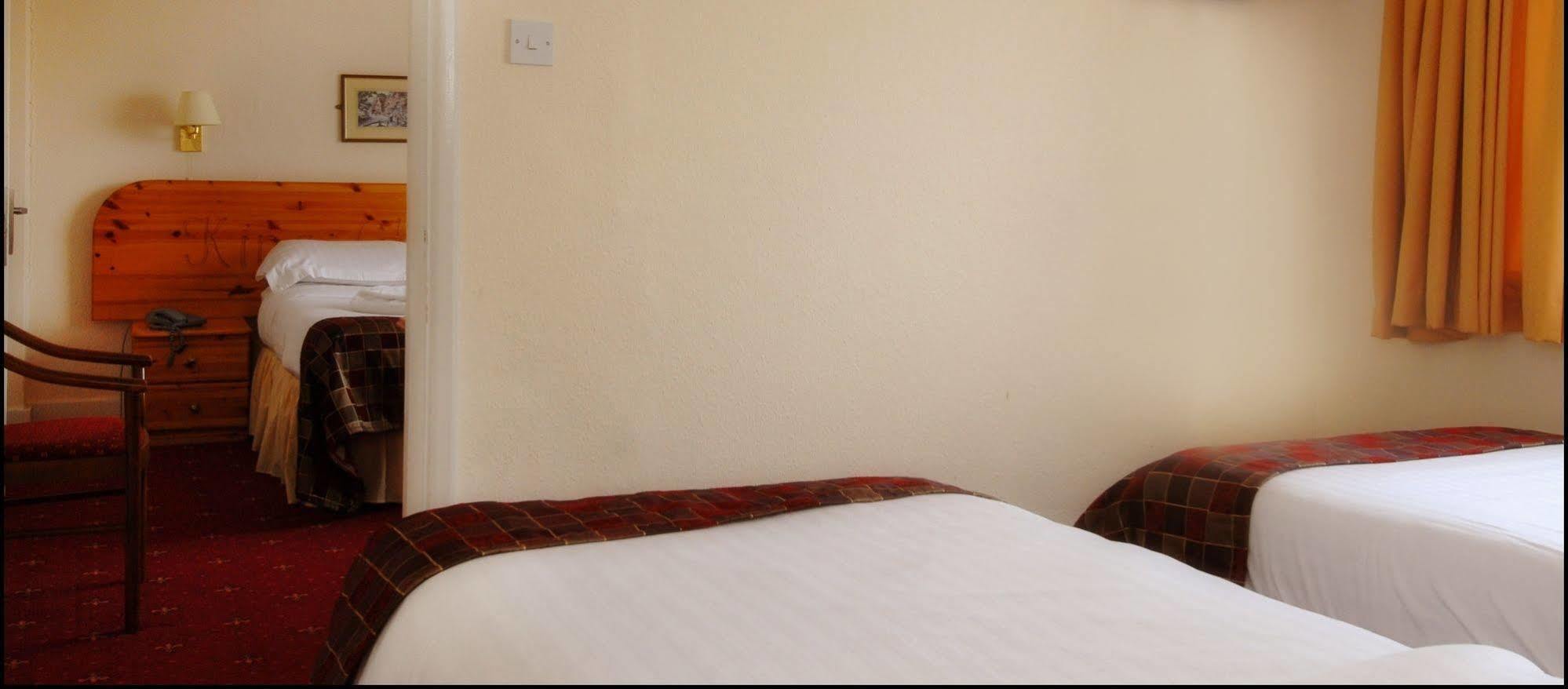 King Charles Hotel Gillingham  Eksteriør billede