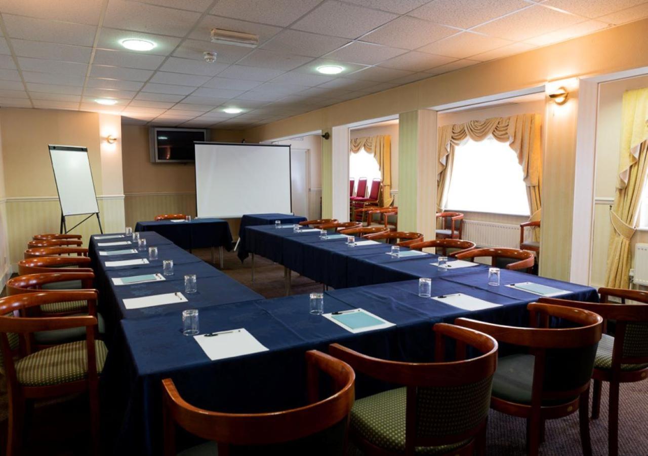 King Charles Hotel Gillingham  Eksteriør billede